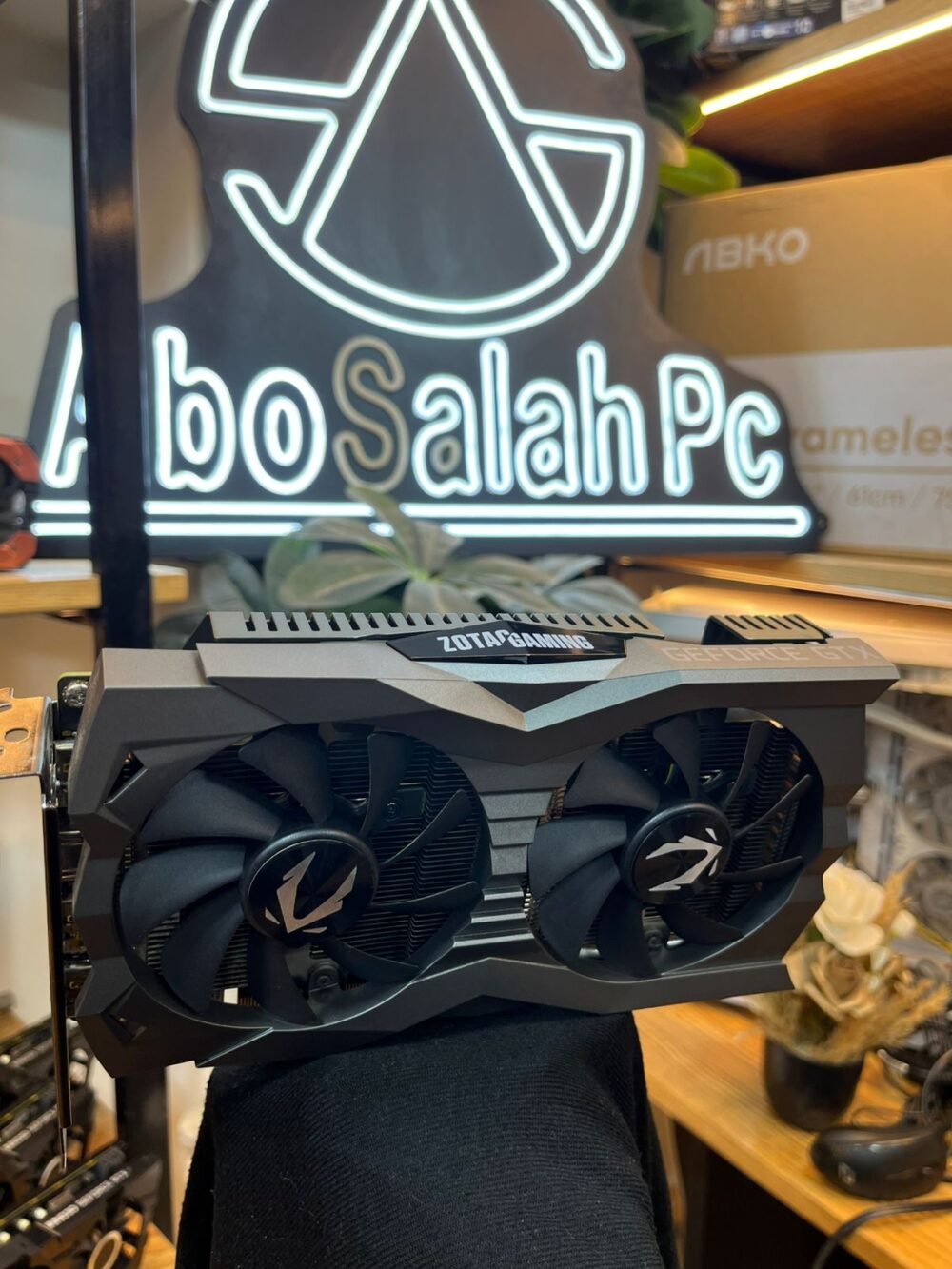 ⁦ZOTAC GAMING GEFORCE GTX 1660 SUPER AMP 6GB 192BIT DDR6⁩ - الصورة ⁦3⁩