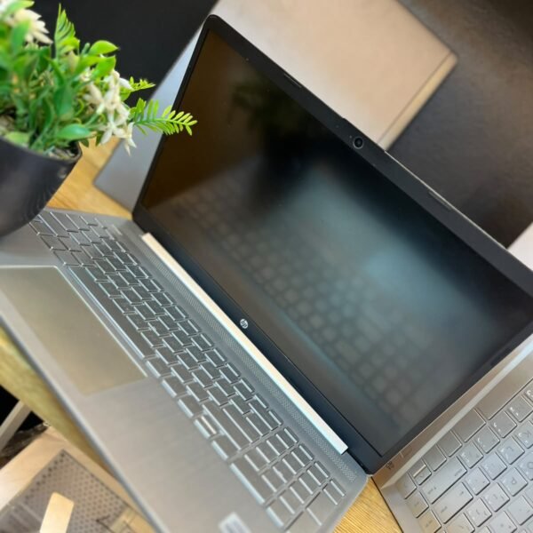 HP 15s