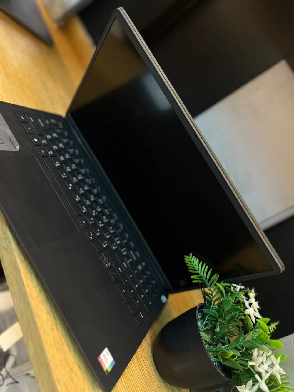 ⁦ Dell Inspiron 3520⁩ - الصورة ⁦2⁩
