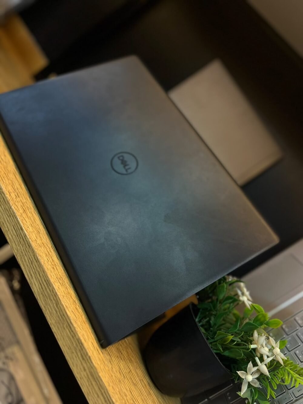  Dell Inspiron 3520